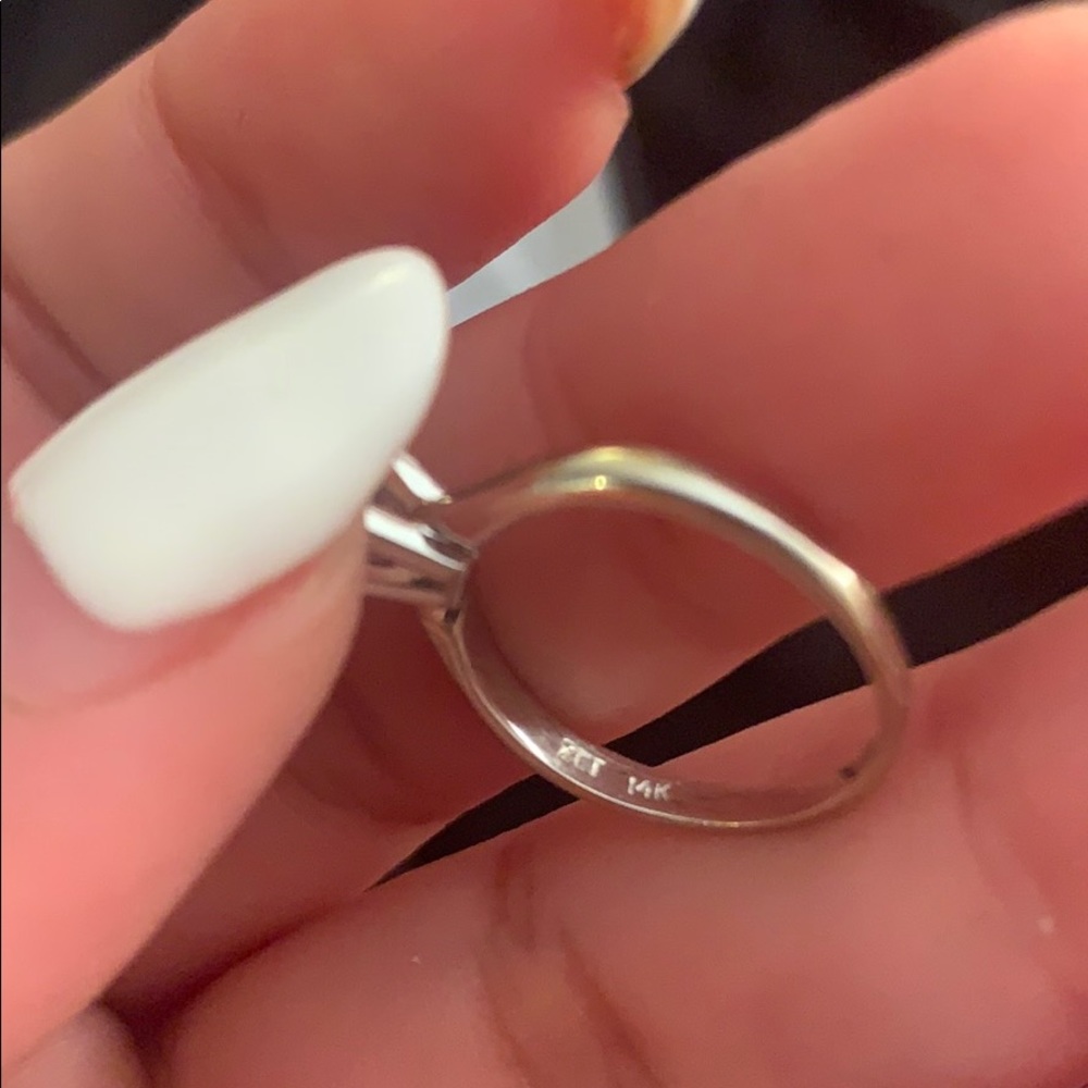 Diamond ring14k - Picture 3 of 3